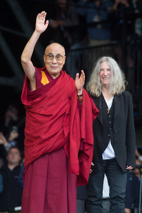 Dalai-Lama it's "rock and roll" ? Yeah ... Slide_436960_5728138_compressed
