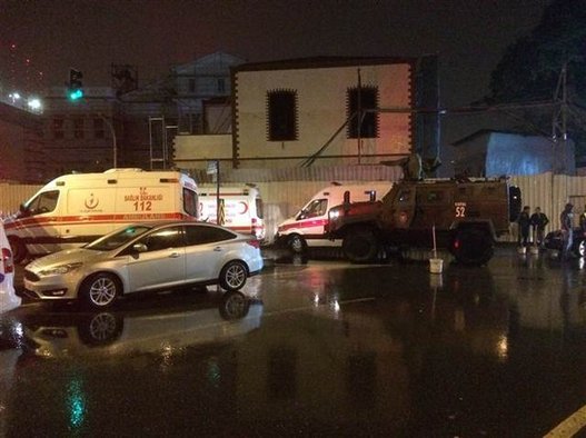 39 قتيلا في هجوم مسلح استهدف ناديا ليليا في اسطنبول Slide_511914_7185716_compressed