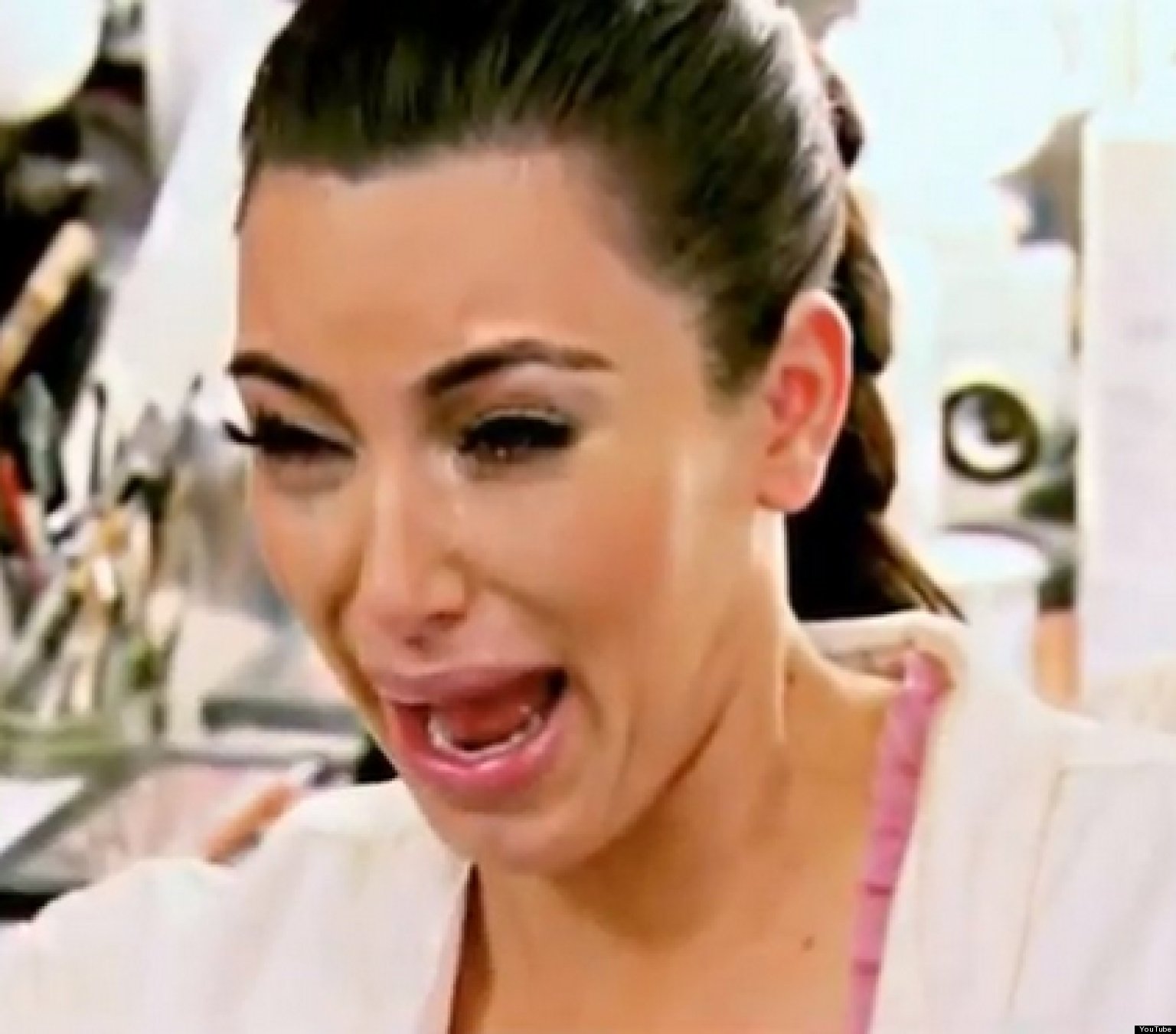 Fair to Say at this point - Page 5 O-KIM-KARDASHIAN-UGLY-CRYING-FACE-facebook