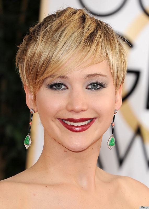 JLaw - Venez me trouver, je vous ferais tout plein de bon biscuits! O-JENNIFER-LAWRENCE-570