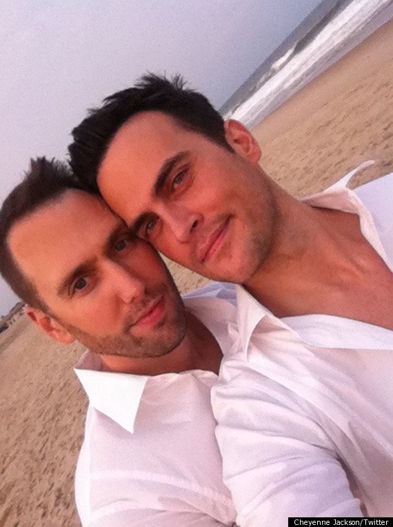 Cheyenne Jackson Marries Longtime Partner  CHEYENNE-JACKSON-MARRIES-PARTNER