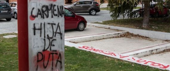 Pintadas contra Carmena en el monumento a las Brigadas Internacionales de la Complutense N-PINTADA-CARMENA-large570