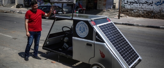 أول سيارة "محلية" تعمل بالطاقة الشمسية في غزة N-AZAA-large570