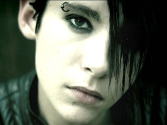 [Schrei] Durch den Monsun DK10f49f_Tokio_Hotel_Durch_Den_Mon