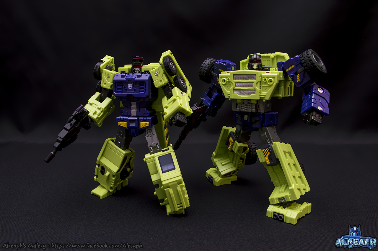 [Combiners Tiers] TOYWORLD TW-C CONSTRUCTOR aka DEVASTATOR - Sortie 2016 - Page 16 0BNtbHK7