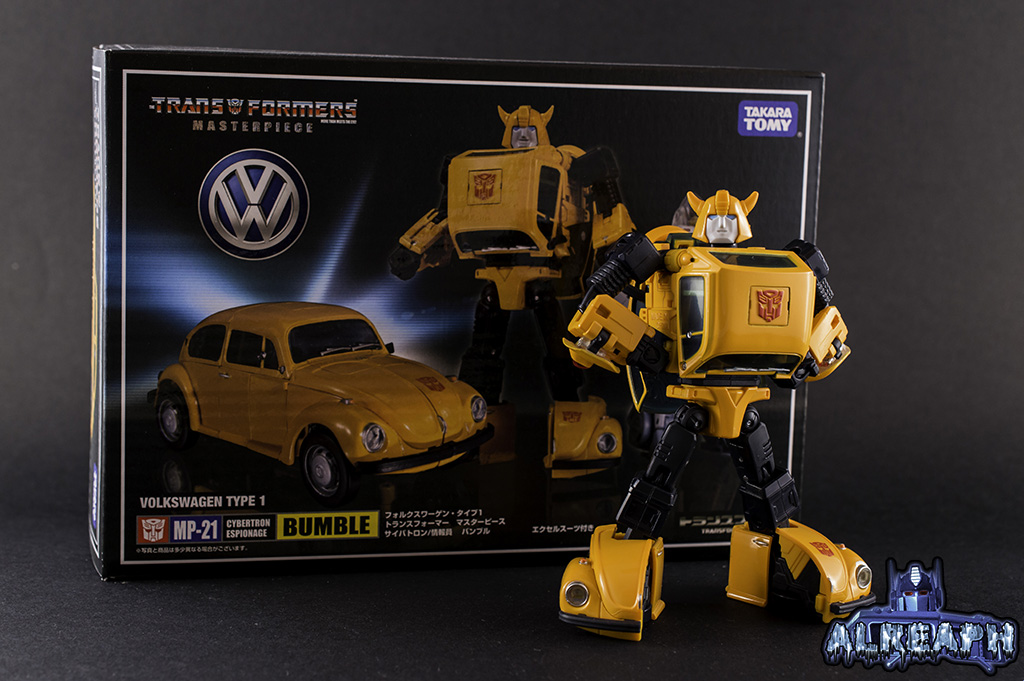 [Masterpiece] MP-21 Bumblebee/Bourdon (jaune) ― MP-21G Bumblebee/Bourdon G2 (or) ― MP-21R Bumblebee/Bourdon (rouge) - Page 4 0CCxcvsy