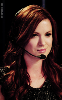 Danneel Ackles 0SZ2EiGH