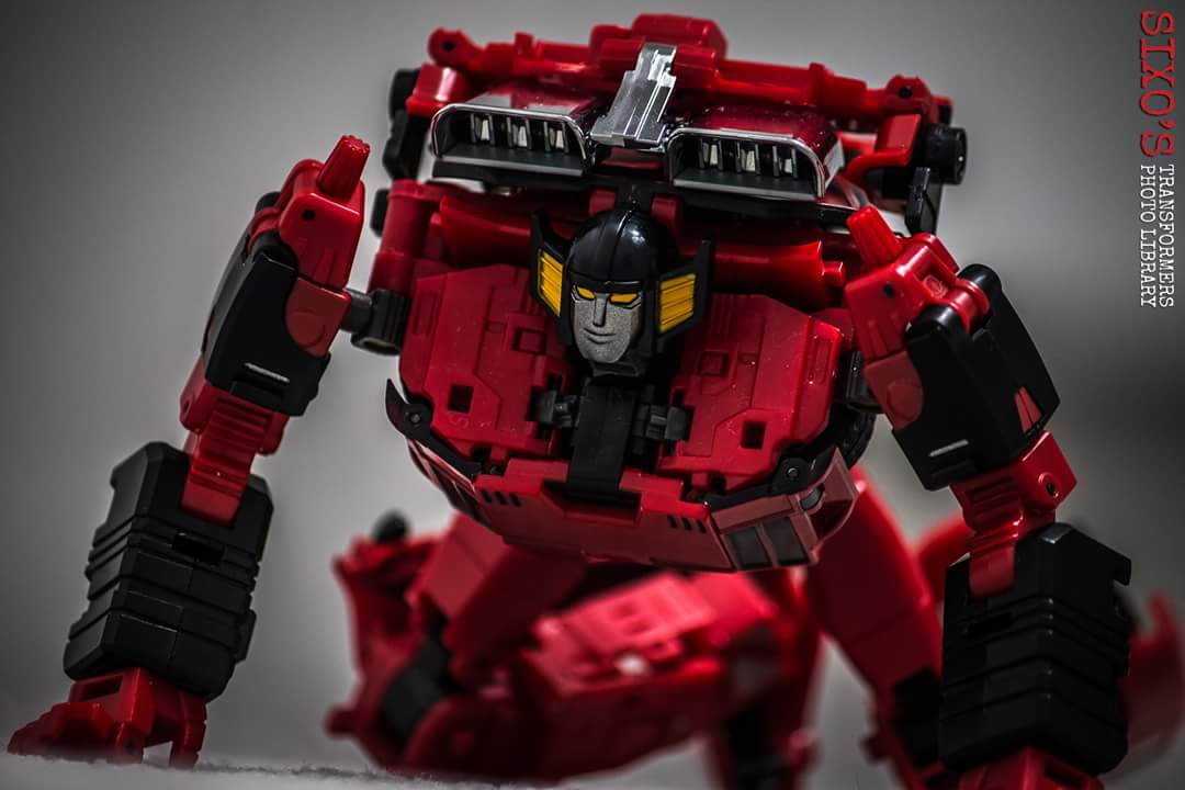 [Masterpiece Tiers] BADCUBE OTS-SP 01 SUNSURGE aka SUNSTREAKER DIACLONE - Sortie Mars 2016 175tx7wS