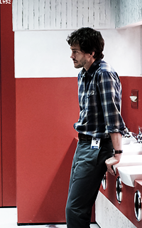 Hugh Dancy 1lrVB7nD