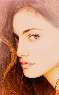 Phoebe Tonkin - 200*320 1xQeRGAI