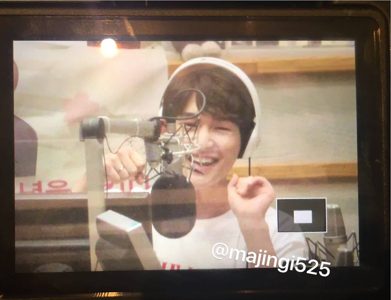 [IMG/160705] Onew @ DJ Especial - KBS Sukira Kiss The Radio 2QNSBTjH