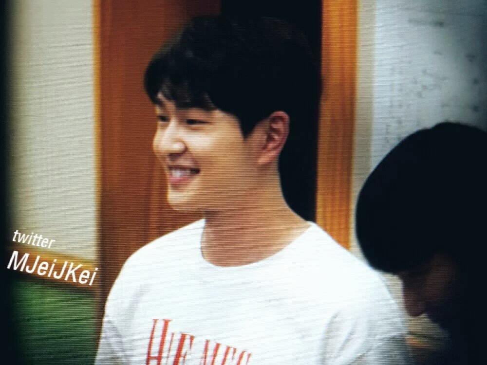 [IMG/160705] Onew @ DJ Especial - KBS Sukira Kiss The Radio 2Y7oY0as