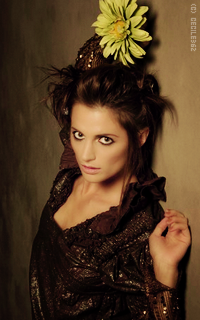 Stana Katic 2wr9O11j