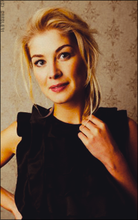 Rosamund Pike 3U7OtaZ7