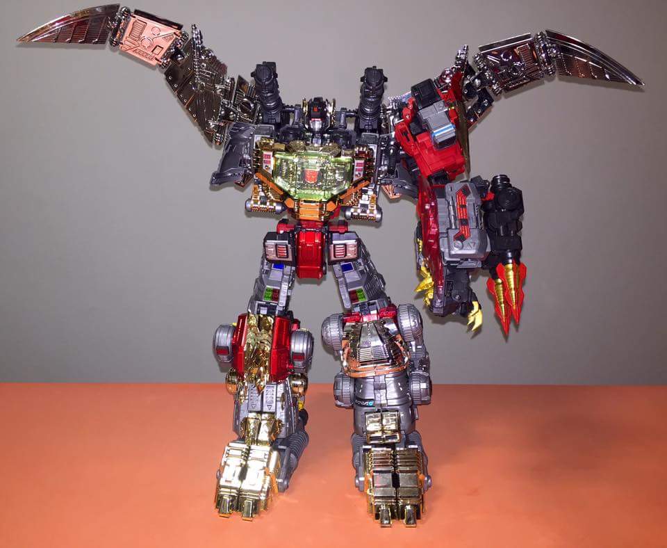 [Combiners Tiers] G-CREATIONS SHURAKING aka COMBINER DINOBOT - Sortie 2015-2016 - Page 8 3ehLBDKt