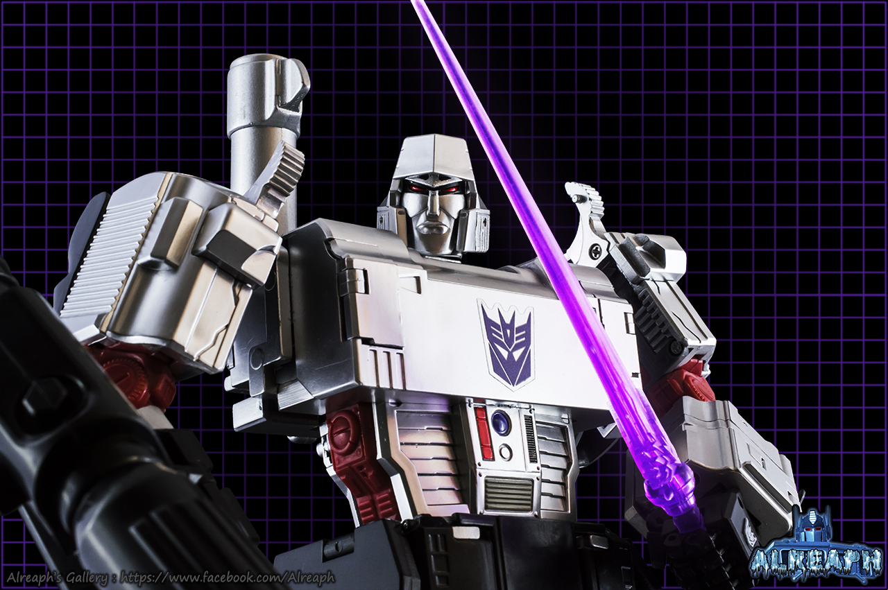 [Masterpiece Tiers] X-TRANSBOTS MX-1 APOLLYON aka MEGATRON - Sortie Mai 2015 - Page 3 3pzXEMCc