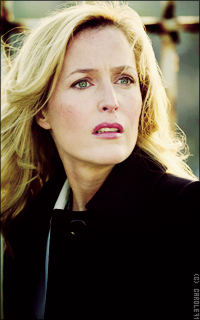 Gillian Anderson 40WS4r1Q