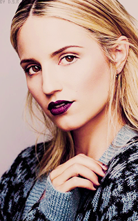 Dianna Agron 4HtkNhmF