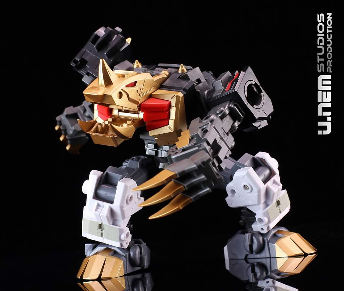 [Combiners Tiers] FANSPROJECT SAURUS RYU-OH aka DINOKING - Sortie 2015-2016 - Page 2 4L0ddzv6