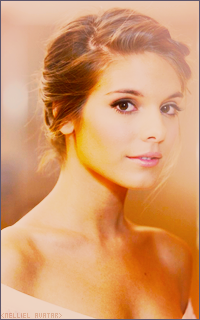 caitlin stasey 4pSxK40l