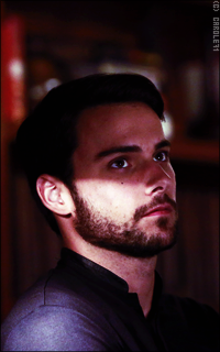 Jack Falahee 4xnyiDhp