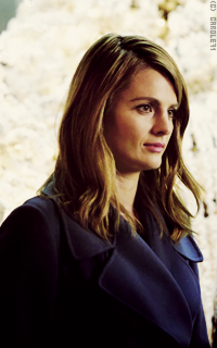 Stana Katic 5hYzx3Iv