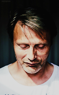 1960 - Mads Mikkelsen 5v4dk8JD