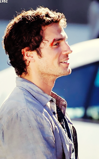 Henry Cavill 5vZ8uwf3