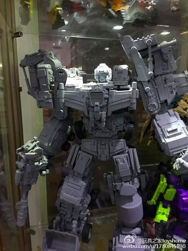 [Combiners Tiers] GENERATION-TOY GRAVITY BUILDER aka DEVASTATOR - Sortie 2015-2016 - Page 2 5xvTreKE