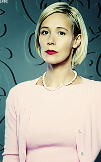 Liza Weil  6EqX5TA5