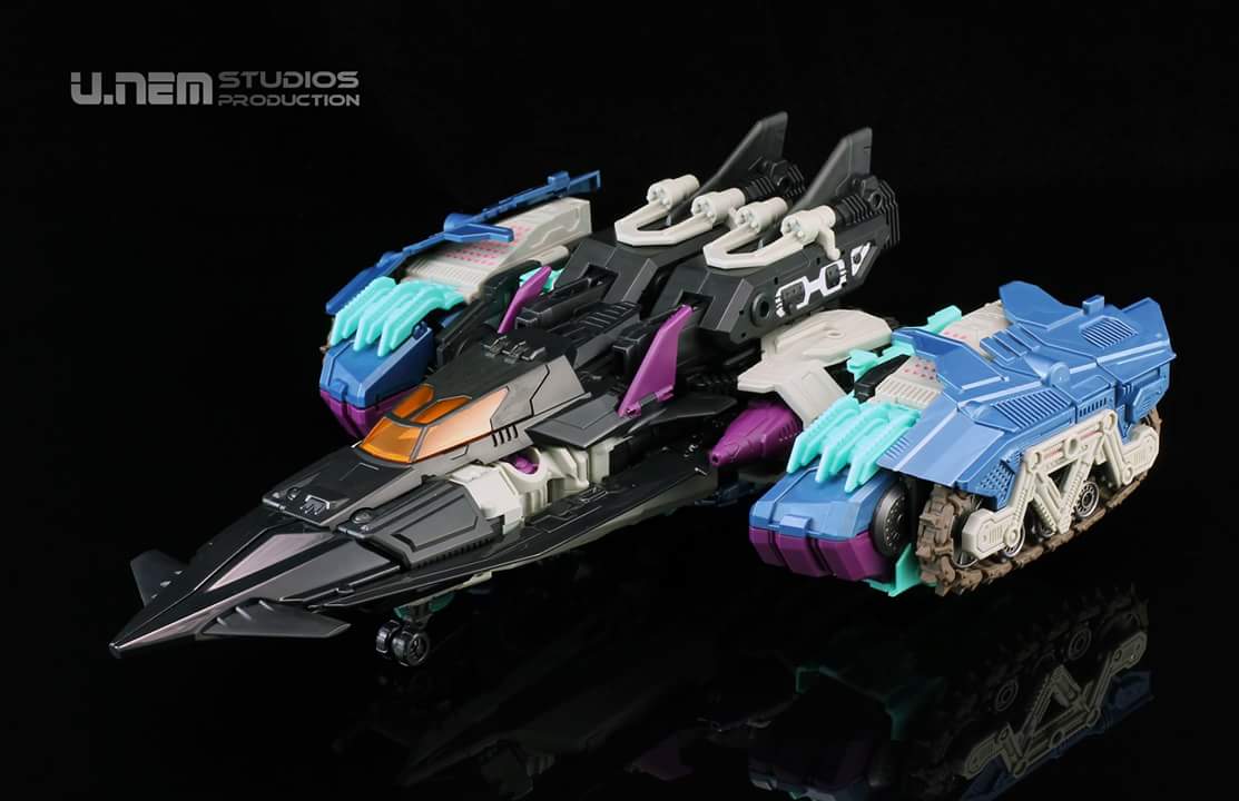 [Mastermind Creations] Produit Tiers - R-17 Carnifex - aka Overlord (TF Masterforce) - Page 2 6XUQ8Bij