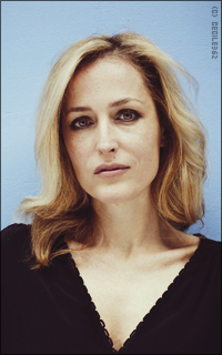 Gillian Anderson 6bnh6h0X