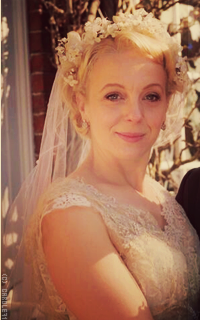 Amanda Abbington 6emNYCVP