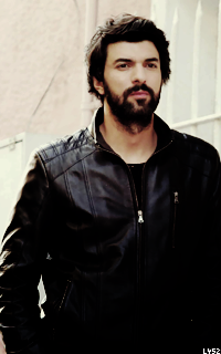 Engin Akyürek 7AoF8yEY