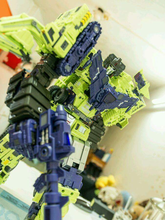 [Combiners Tiers] TOYWORLD TW-C CONSTRUCTOR aka DEVASTATOR - Sortie 2016 - Page 16 83Go0IYu