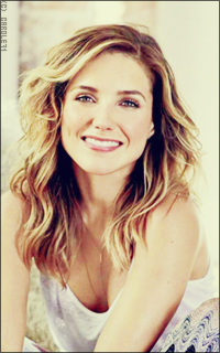 Sophia Bush 8Mh0Axh7