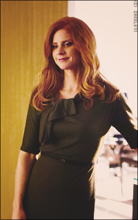 Sarah Rafferty 8yigKI9k