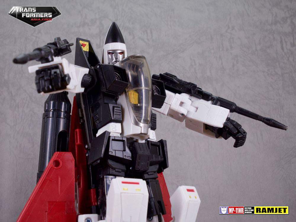 [Masterpiece Takara Tomy] MP-11NR RAMJET - Sortie Mars 2016 91vEN6Xl