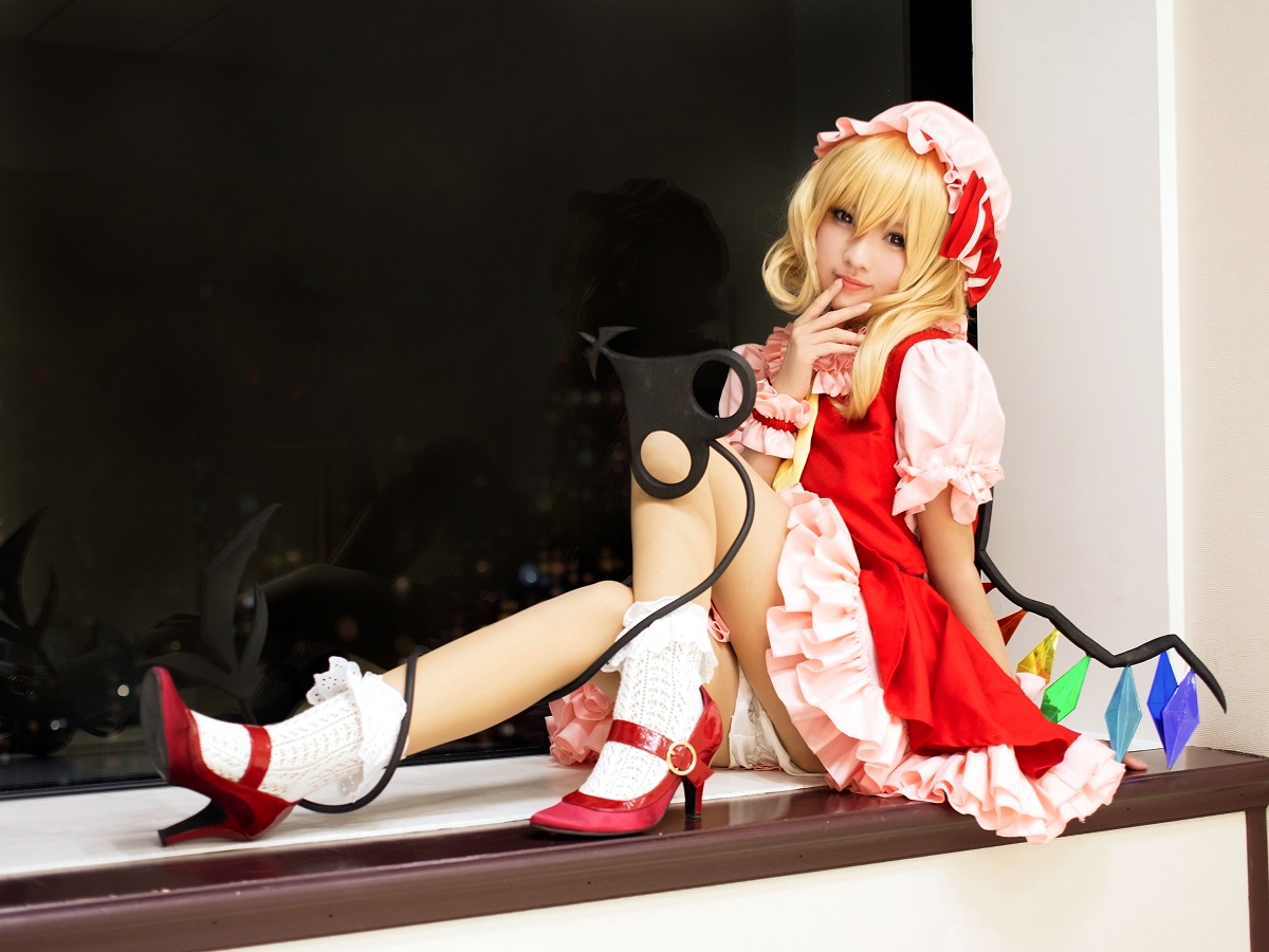 [Cosplay] Flandre Scarlet (Kasyou Rosiel) 98VvCSHG