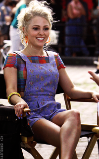 Annasophia Robb 9bmBGHXb