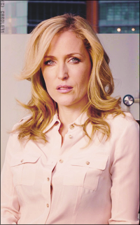 Gillian Anderson A5ec3hnu