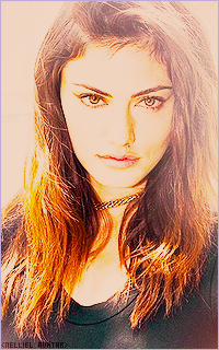 Phoebe Tonkin - 200*320 AkztlQP3