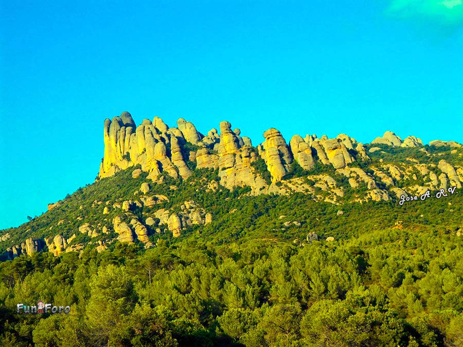 Montaña de Montserrat - Barcelona ApcqEGZu