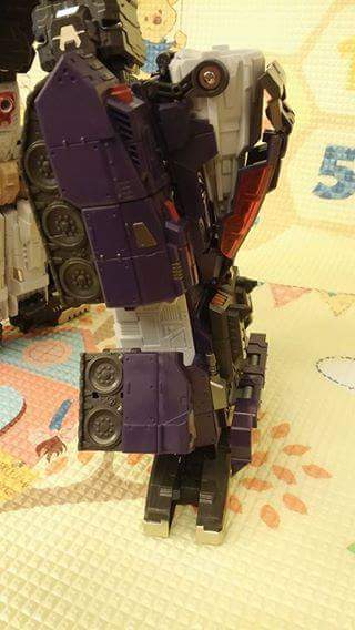 [Combiners Tiers] TFC HADES aka LIOKAISER - Sortie Courant 2016 - Page 4 AwI9JzAP