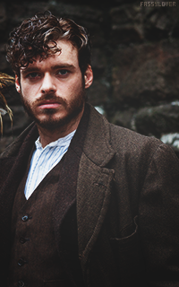 richard madden C7ii5en4