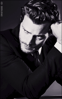 Jamie Dornan CtHBjCRI