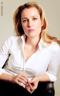 Gillian Anderson DGq1huGw