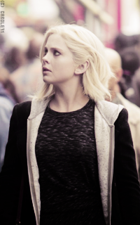 Rose McIver DLqk6MjS