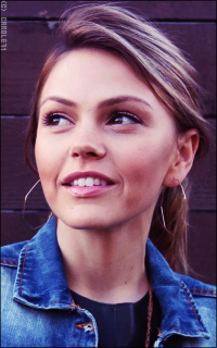 Aimee Teegarden DTO78bWy