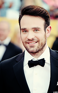 Charlie Cox E75PlwCk